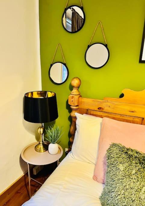 Cosy Cottage In Central Reading Free Parking & Fast Wifi Ngoại thất bức ảnh