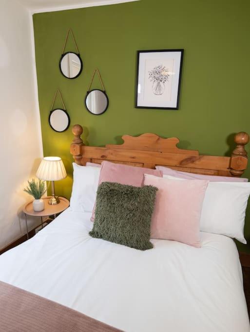 Cosy Cottage In Central Reading Free Parking & Fast Wifi Ngoại thất bức ảnh