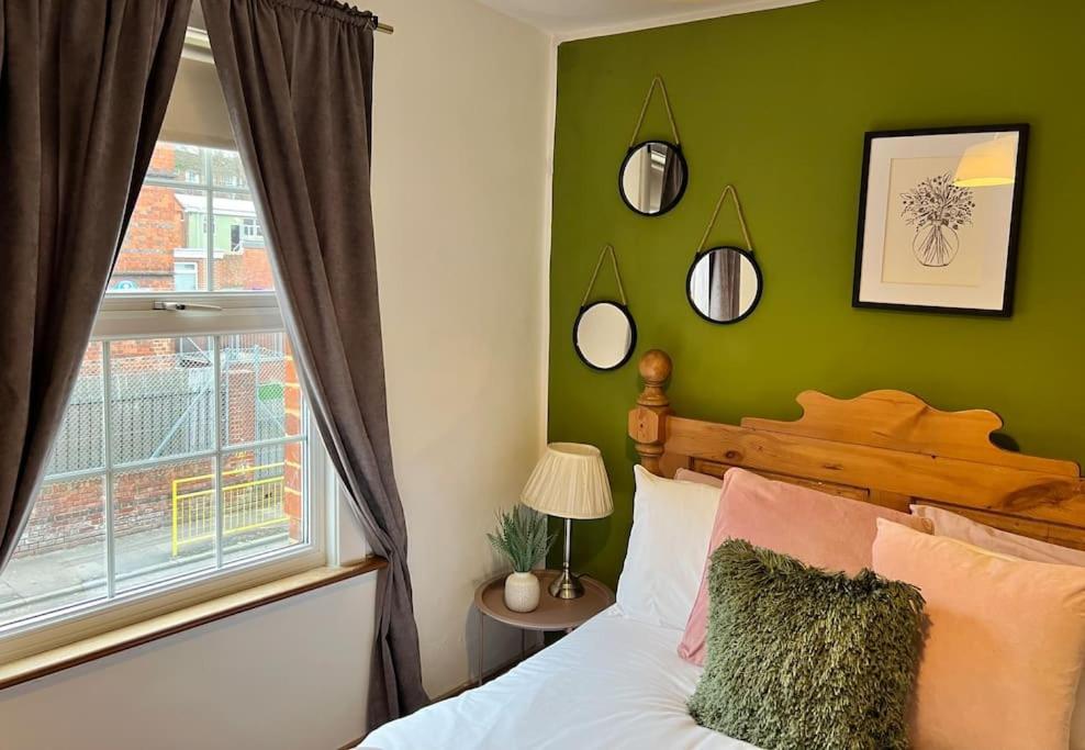 Cosy Cottage In Central Reading Free Parking & Fast Wifi Ngoại thất bức ảnh