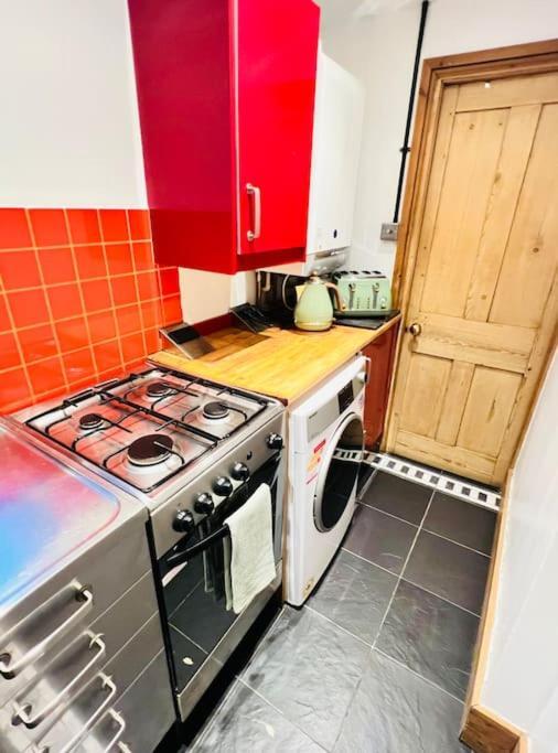Cosy Cottage In Central Reading Free Parking & Fast Wifi Ngoại thất bức ảnh