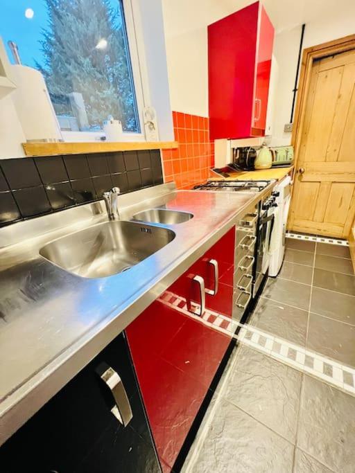 Cosy Cottage In Central Reading Free Parking & Fast Wifi Ngoại thất bức ảnh