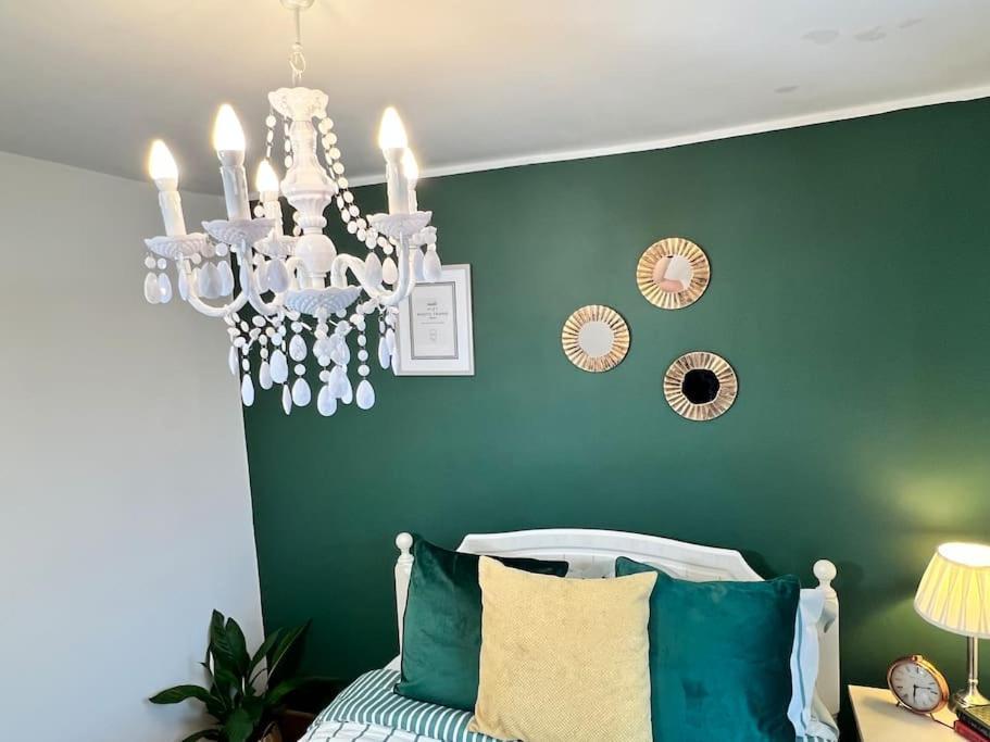 Cosy Cottage In Central Reading Free Parking & Fast Wifi Ngoại thất bức ảnh